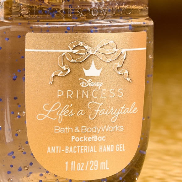 Disney Princess LIFE’S A FAIRYTALE Bath & Body Gift Set (8 Items) - Picture 6 of 11